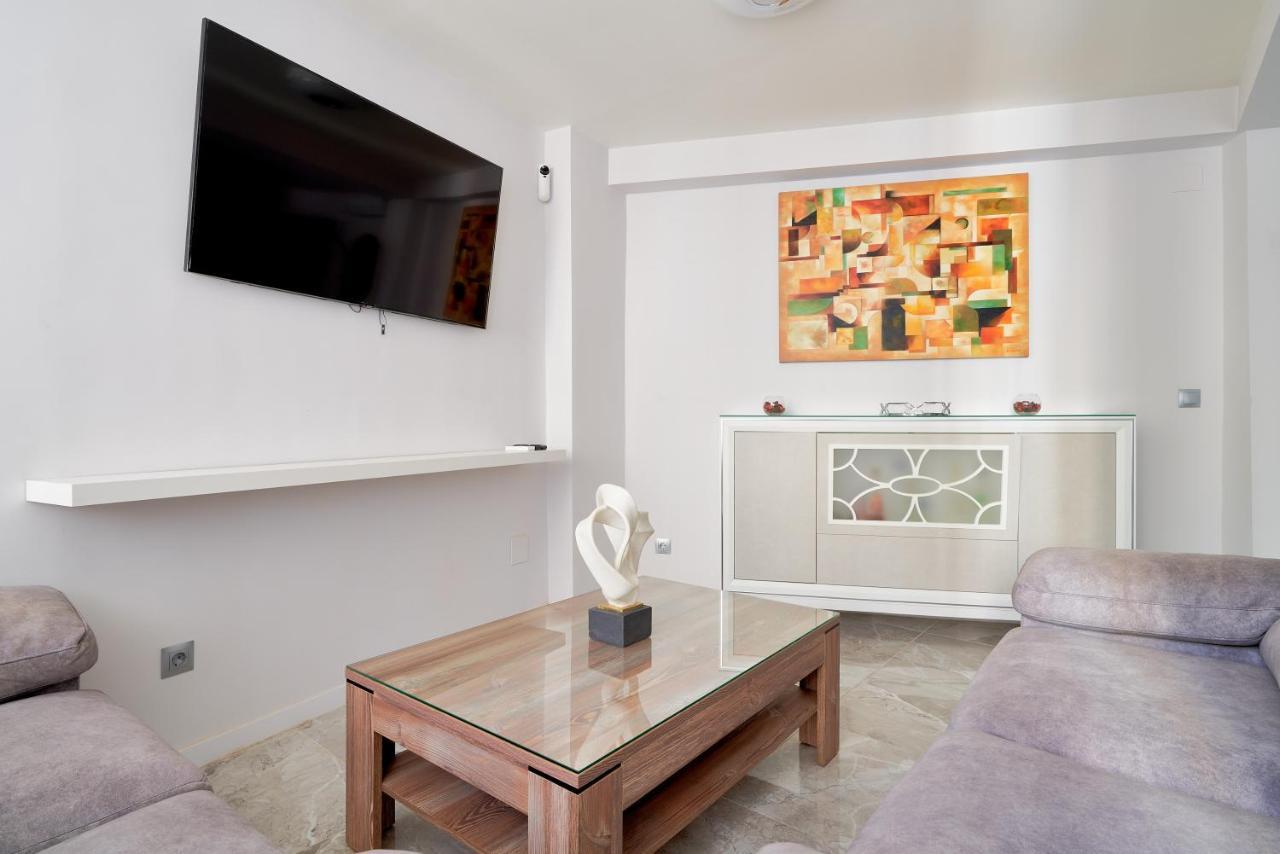 Stylish Central Malaga Luaran gambar